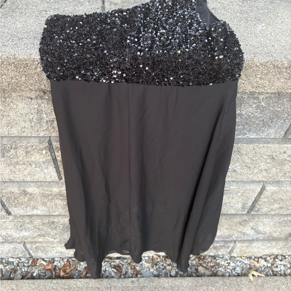 Black Elegant One Shoulder Dress - Picture 5 of 6